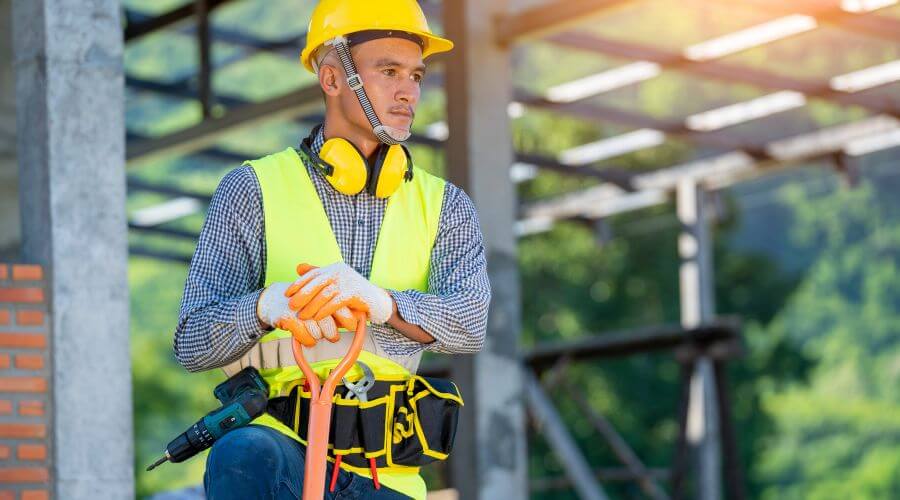Professional gutter cleaning in Hartford, AL